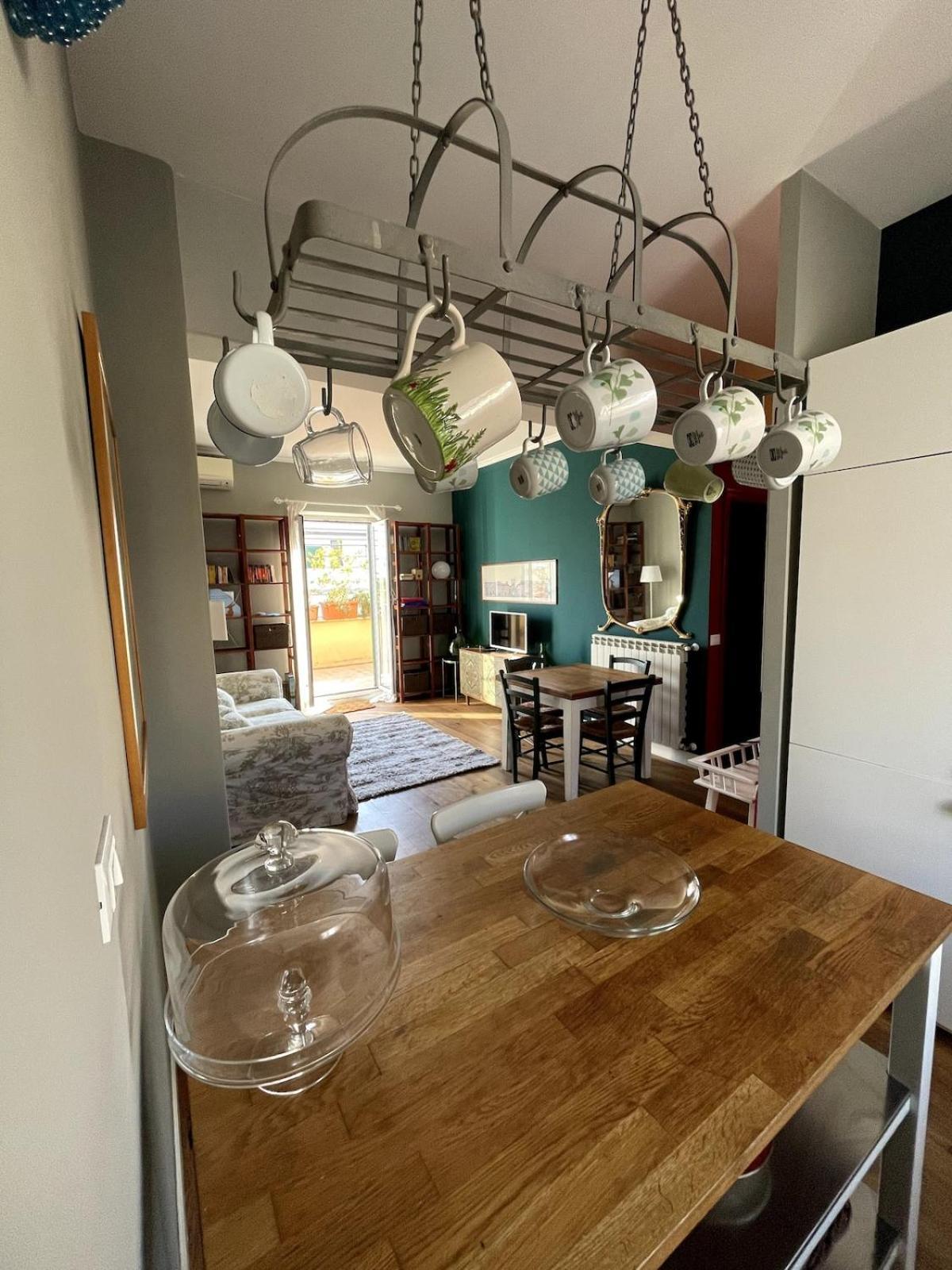 Fifi's Stylish Attic With Terrace Appartement